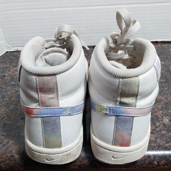 Nike White High-Top Sneakers with Iridescent Swoosh - Picture 3 of 6